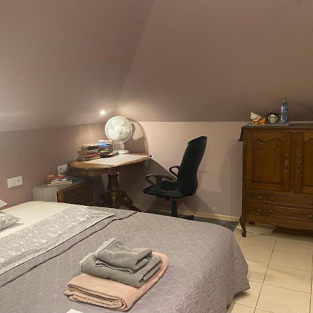 Medison Family Boutique B&B Кельце Экстерьер фото
