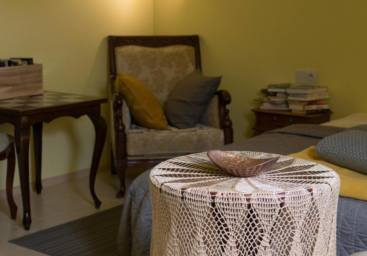 Medison Family Boutique B&B Кельце Экстерьер фото